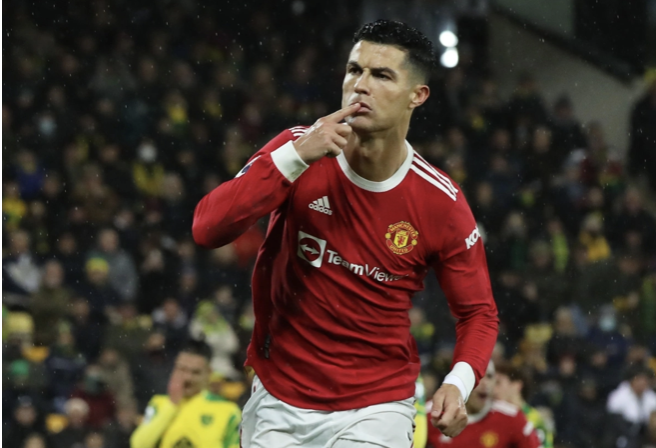 Ronaldo Chấp Nhận Giảm 30% Lương để Tìm đội Mới 62da658b8c3a0.png