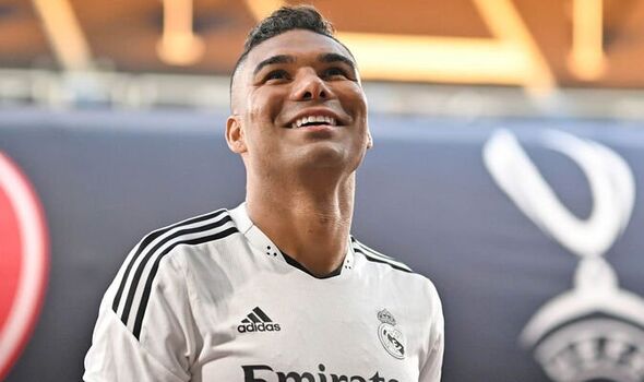 Tới Old Trafford, Casemiro Khoác áo Số Mấy? 62ff4f820054d.jpeg