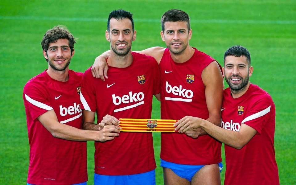 Barca Sẵn Sàng Phũ Với Pique, Alba Và Busquets 63359c51c3a93.jpeg